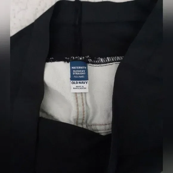 Old Navy light blue maternity jean shorts - Picture 2 of 5